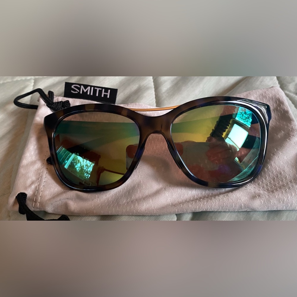 SMITH “Cavalier” sunglasses.